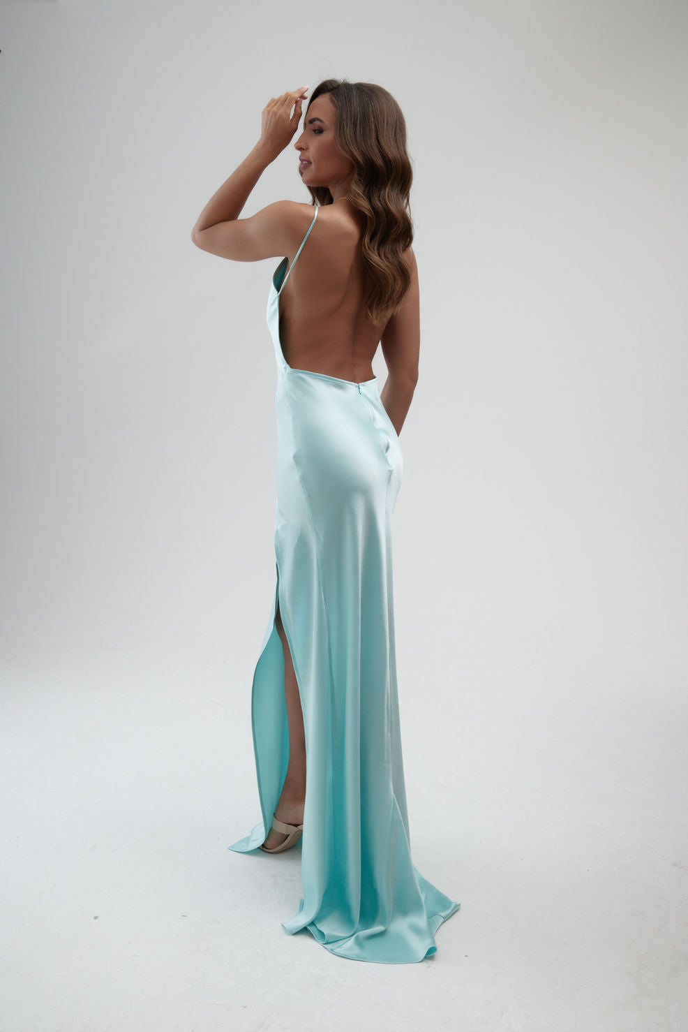 strapless open back dress Emese Floral Pleated Maxi Dress
