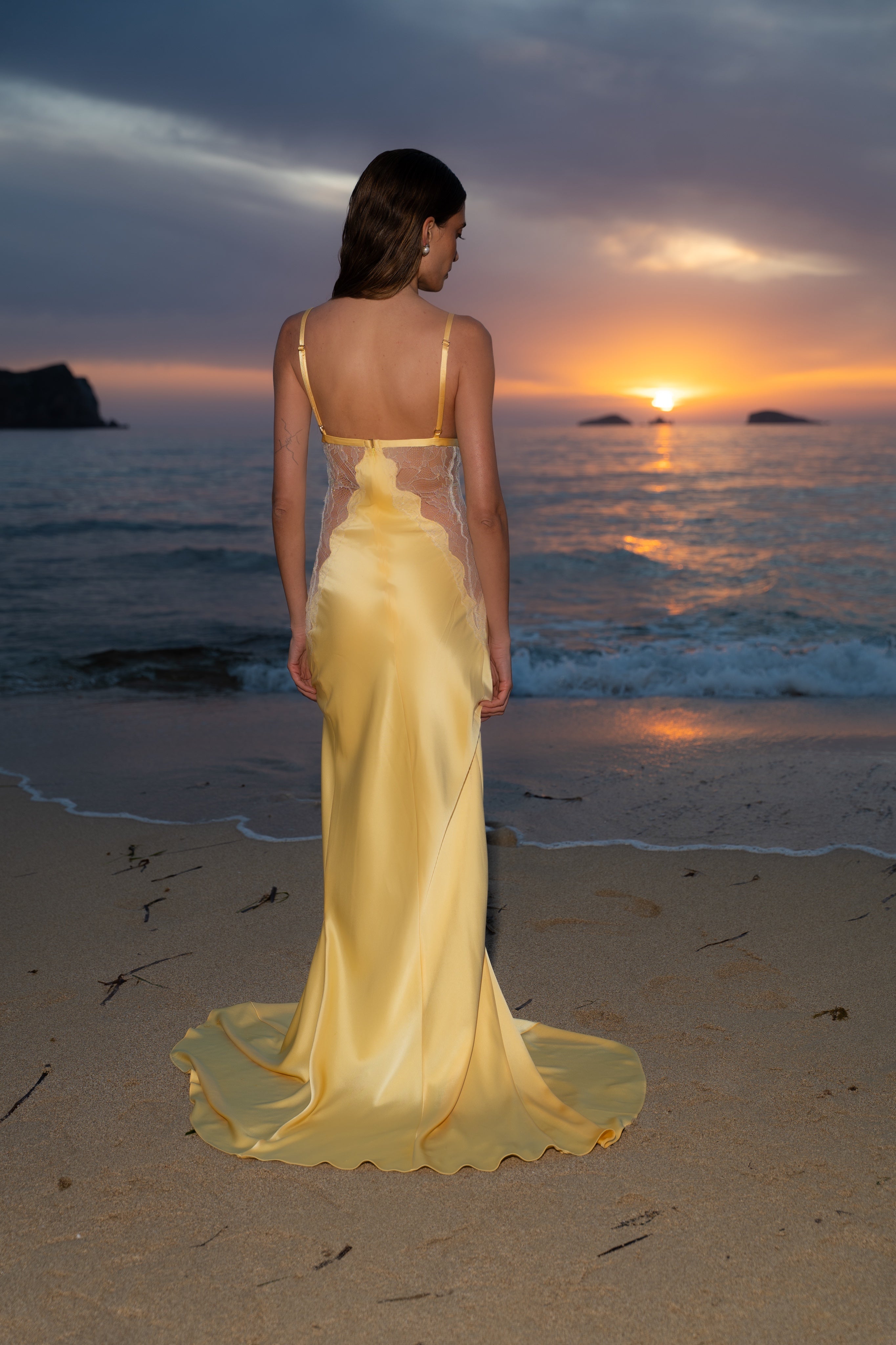 Lace Dress - Lemon