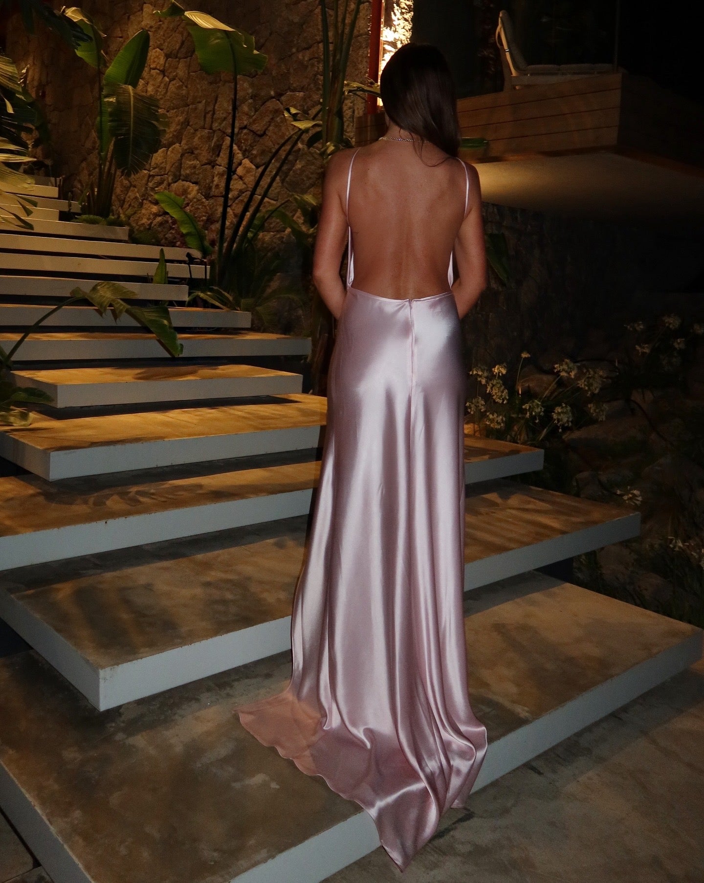 The Backless Dress - Blush