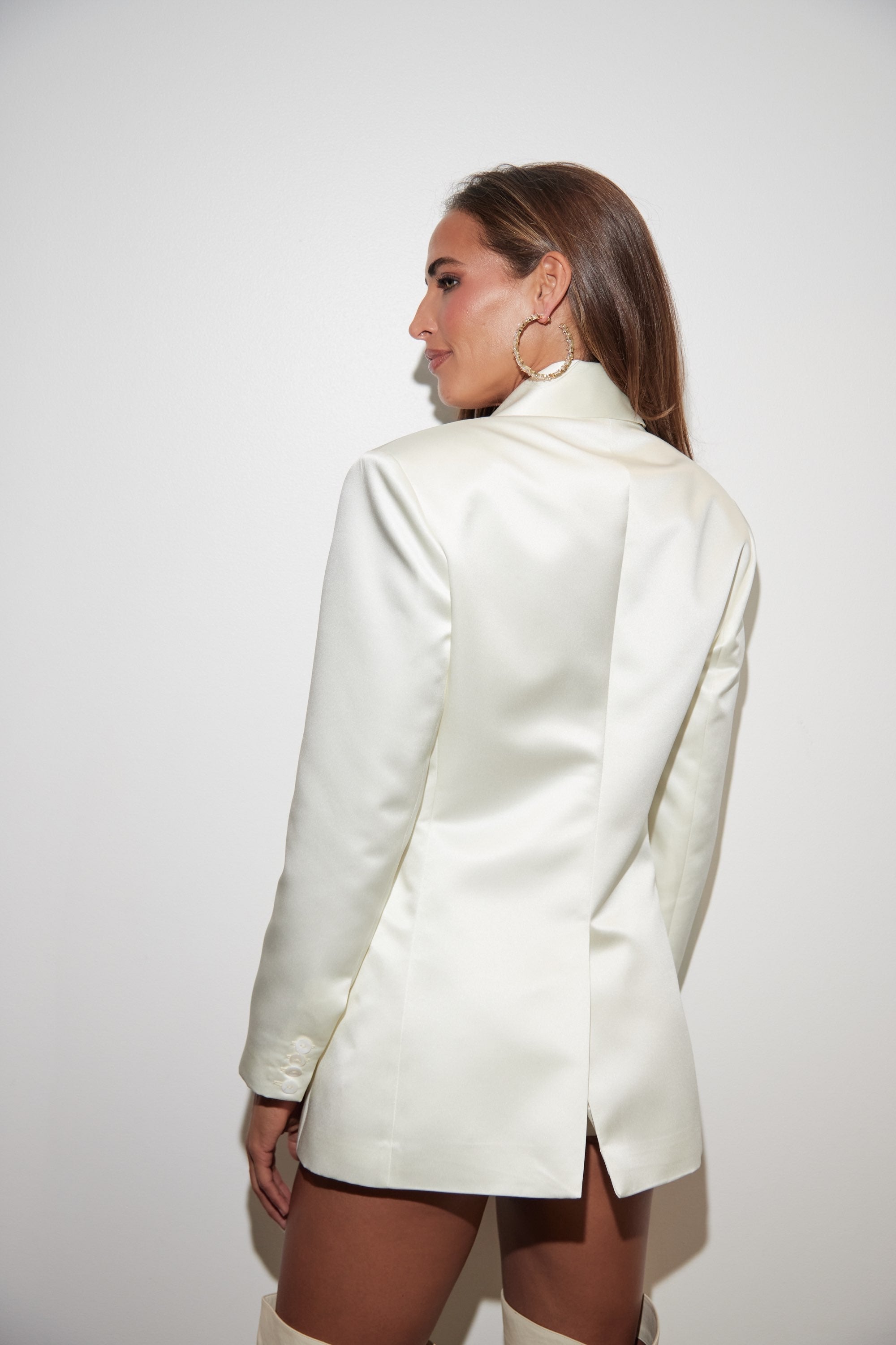 The Timeless Blazer - Cream